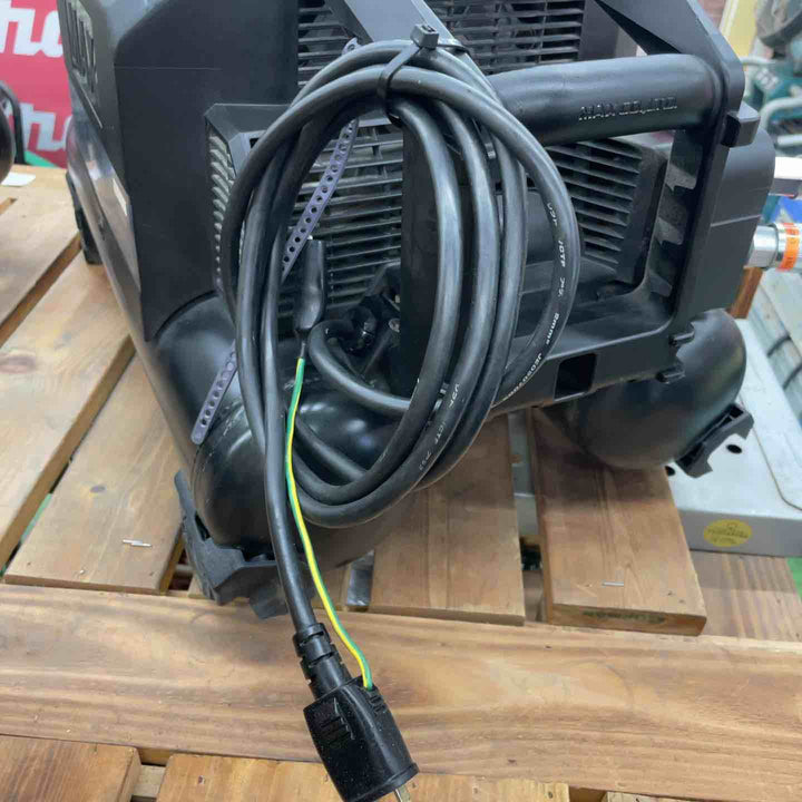 マックス(MAX) 高圧専用エアコンプレッサー AK-HH1310E ブラック【桶川店】