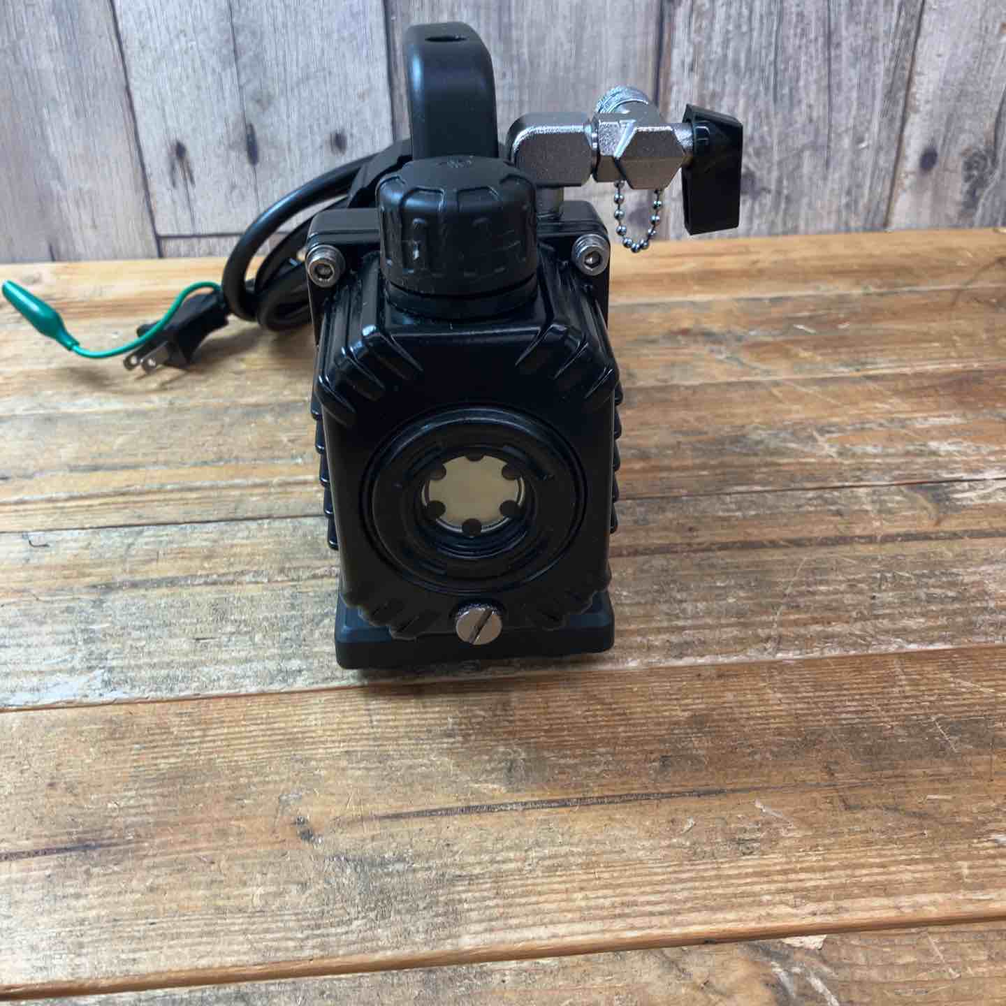 中古品】タスコ(TASCO)ウルトラミニシングルステージ真空ポンプ 中古品】タスコ(TASCO)ウルトラミニシングルステージ真空ポンプ