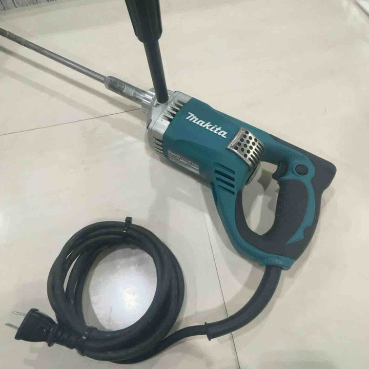 ☆マキタ(makita) コンクリートかくはん機 UT1305【川口店】