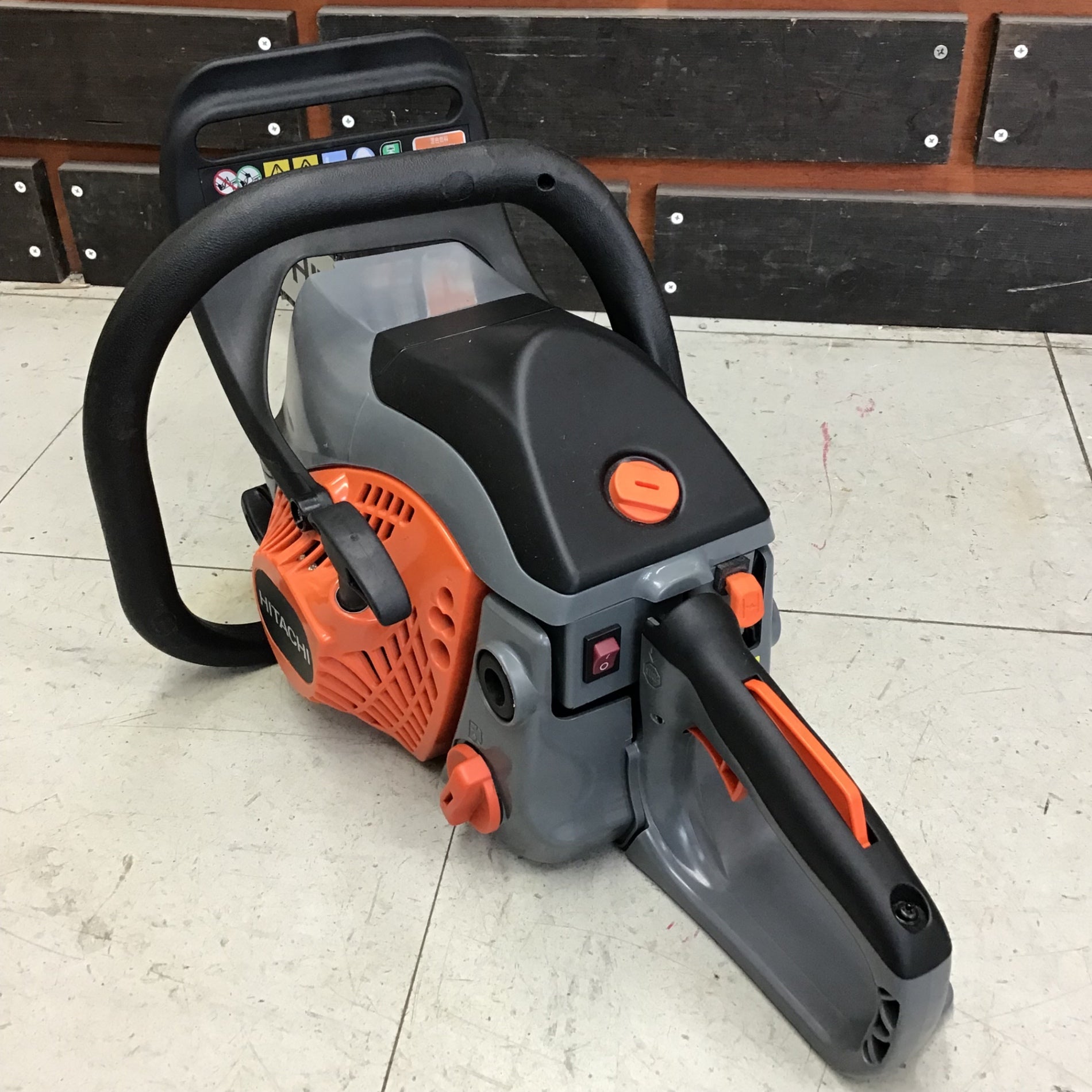 ハイコーキ(HITACHI) エンジンチェンソー CS33EB(35SP)AE ハイコーキ(日立工機) エンジンチェンソー CS33EB(35SP)〜 CS33EB(40SP