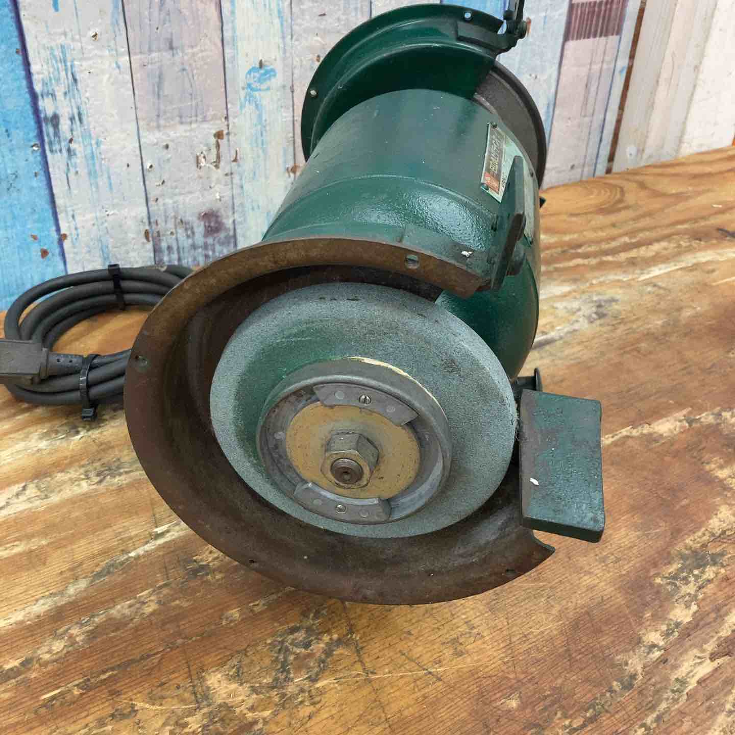 ▼日立工機  卓上電気グラインダ EBK2 100V 150mm【柏店】 ▽日立工機 卓上電気グラインダ EBK2 100V 150mm【柏店】 – アクト