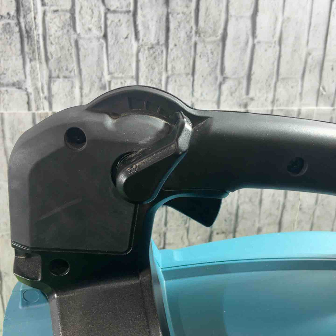 ◇マキタ(makita) コードレスブロワ(バキュームキット付) MUB363DZV 動作確認済【川口店】