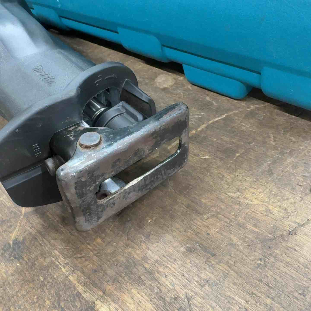 ★マキタ(makita) レシプロソー JR3051T【八潮店】