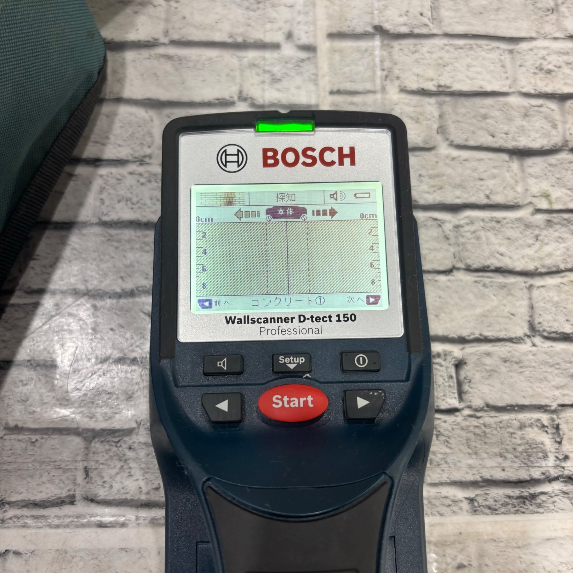 ★☆BOSCH 　ボッシュ ウォールスキャナー D-TECT 100型☆★
