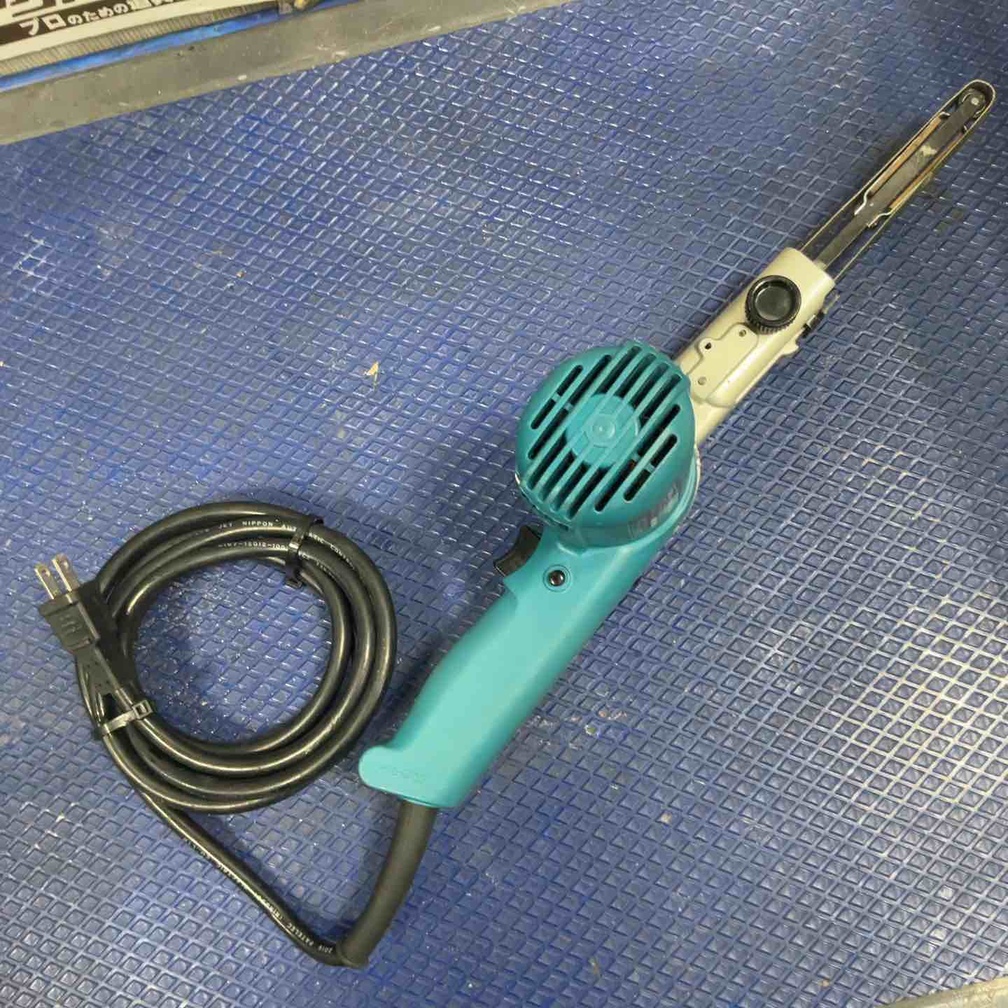☆マキタ(makita) ベルトサンダー 9032【草加店】 – アクトツール