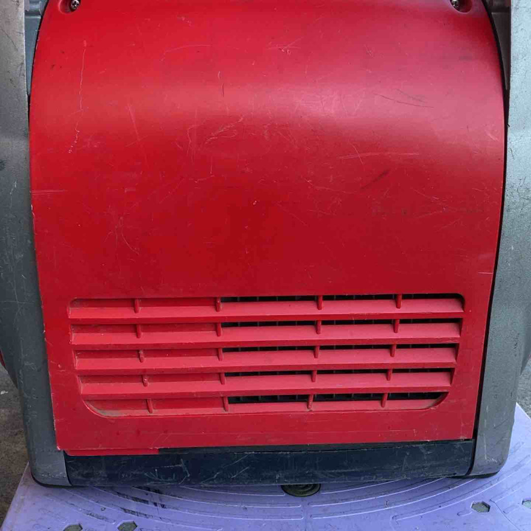 【店頭受取り限定】新ダイワ(Shindaiwa) インバーター発電機 IEG2000M-Y【川越店】