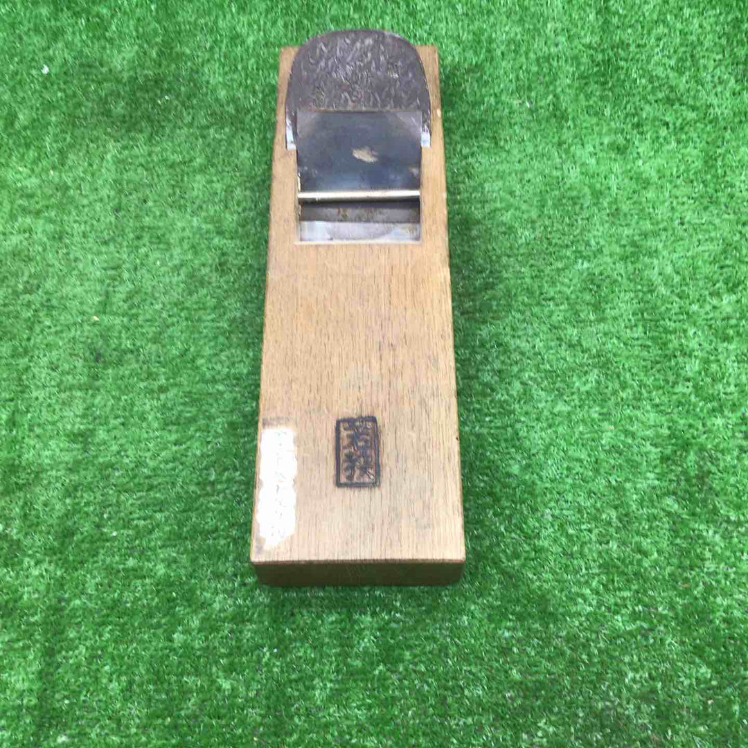 ▼在銘　鉋　「梅之助」♪刻印有り　72mm　鑿・大工道具【富山店】●Y5
