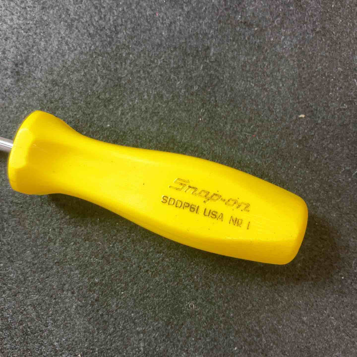 【中古品】 スナップオン(Snap-on) SDDP22 SSDMR8A プラスドライバー イエローグリップ 9本 【東大和店】