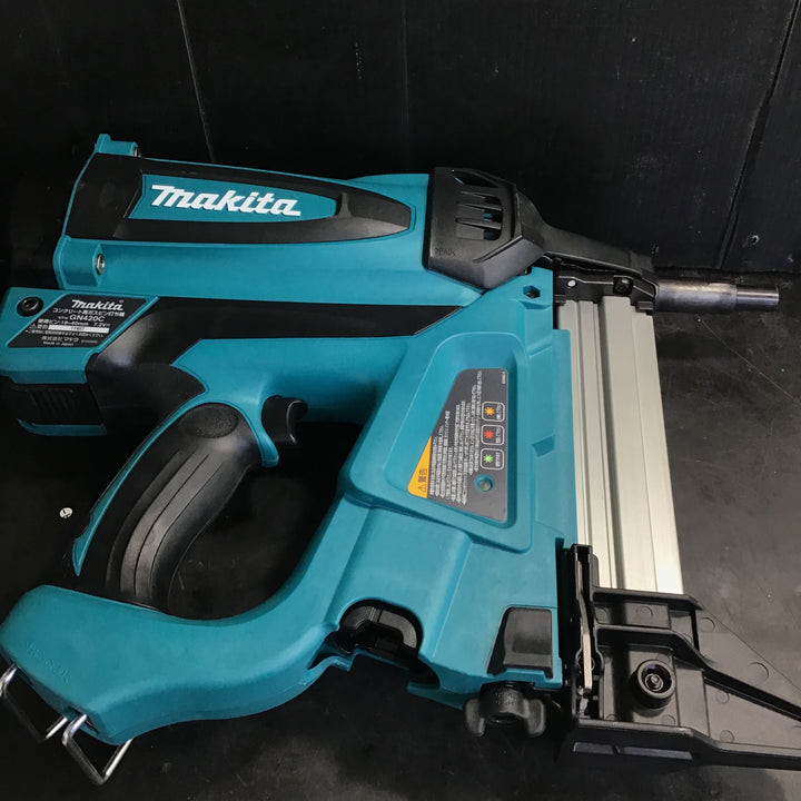 ★マキタ(makita) コードレスコンクリート用ガスピン打ち機 GN420C【草加店】