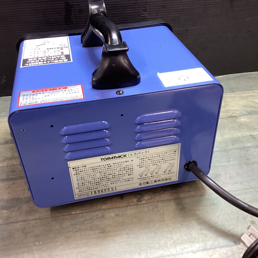 〇日動工業 降圧専用トランス 200V→100V 単巻トランス 連続定格 安全ブレーカ付 30A NTB-300D-CC-100V【東大和店】
