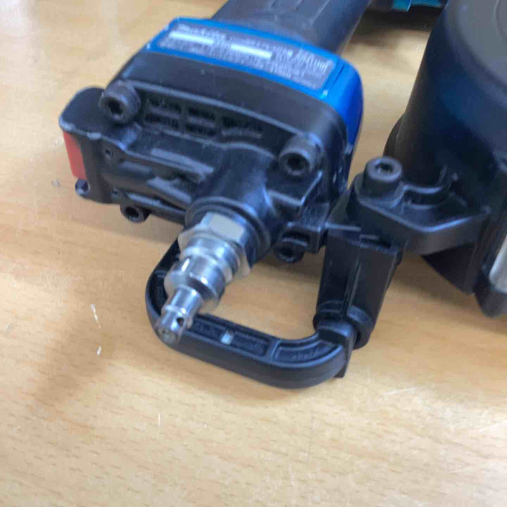 ★マキタ(makita) 高圧エアネジ打ち機 AR411HR【越谷店】