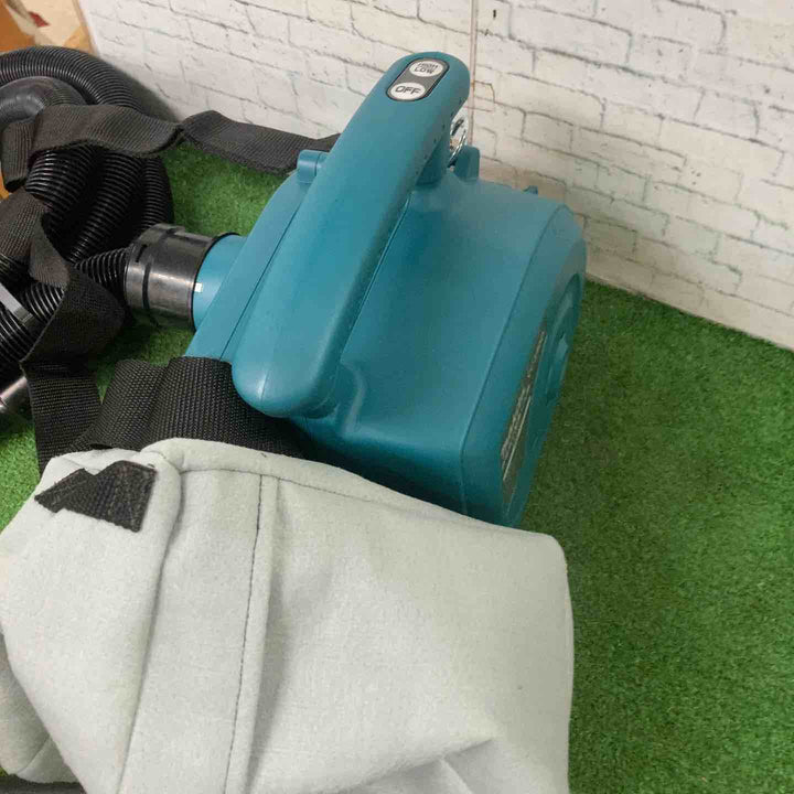 ☆マキタ(makita) コードレス小型集じん機 VC340DZ【町田店】