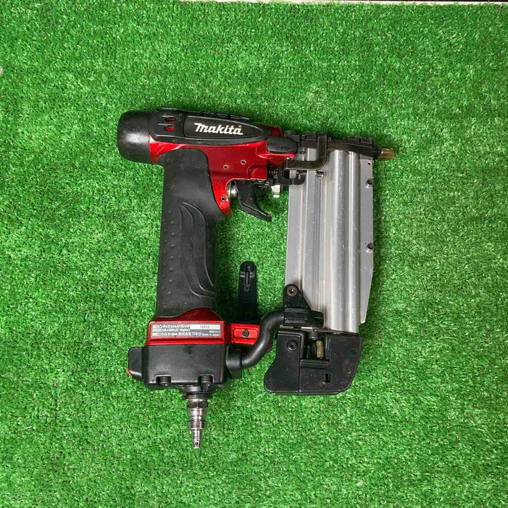 ★マキタ(makita) 高圧ピンネイラ AF501HP【岩槻店】