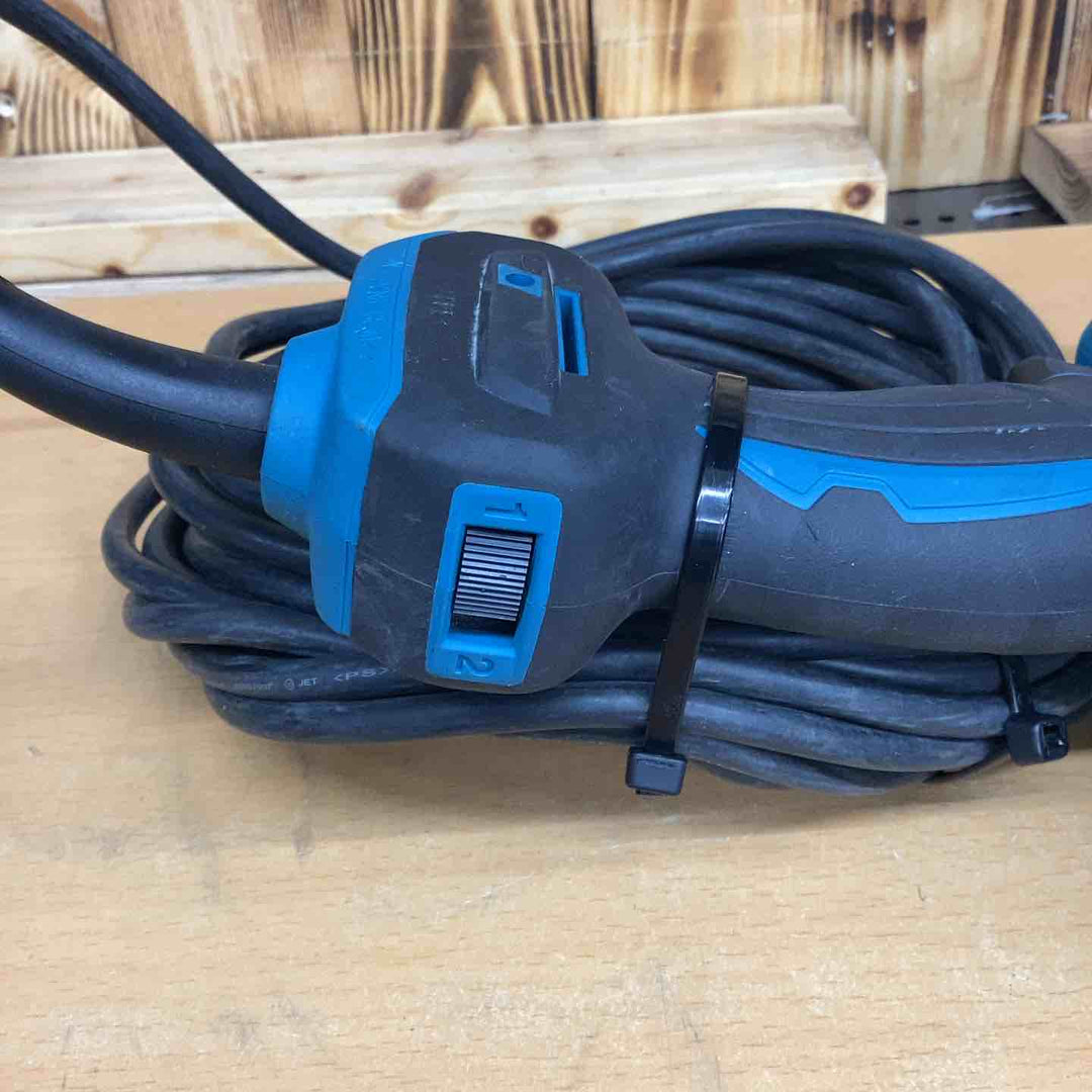 ☆マキタ(makita) インパクトドライバ TD0220【越谷店】