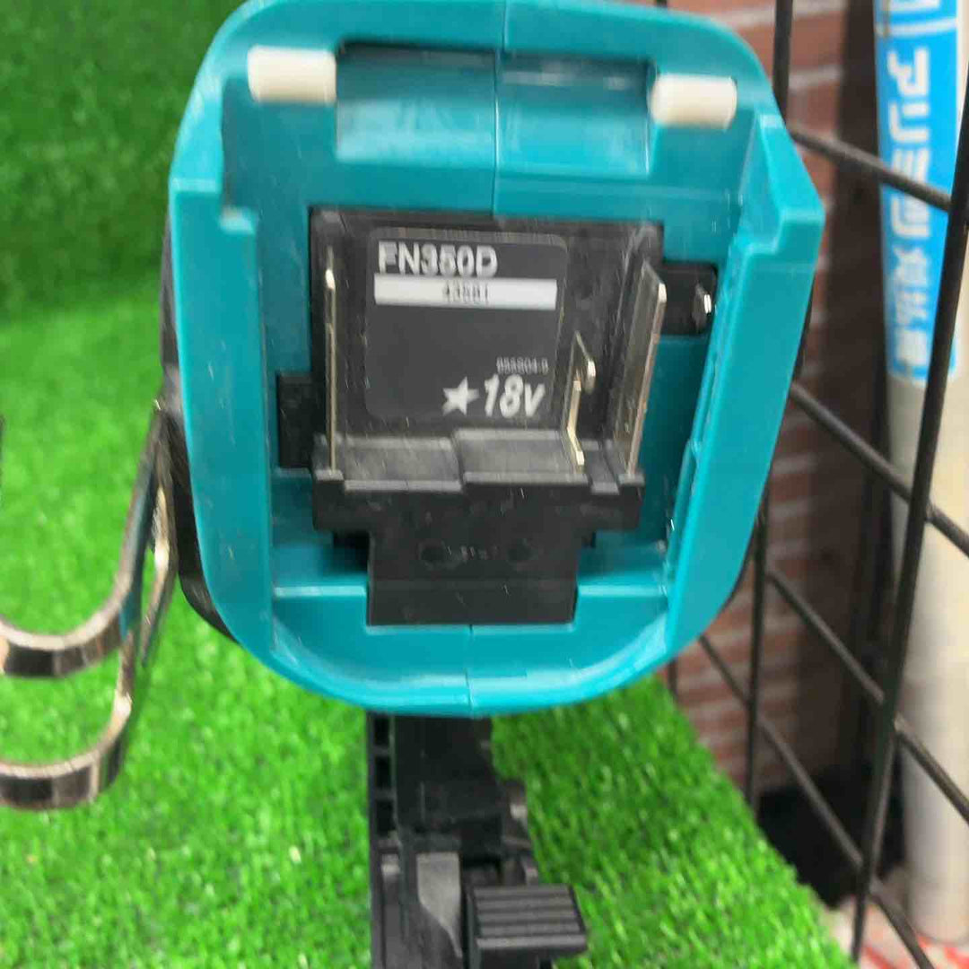 マキタ 充電式35mm面木釘打ち機 FN350DZ【藤沢店】