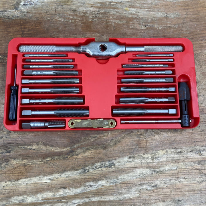 ▼マックツールズ(MACTOOLS) タップ・ダイスセット  METRIC8017TS【柏店】