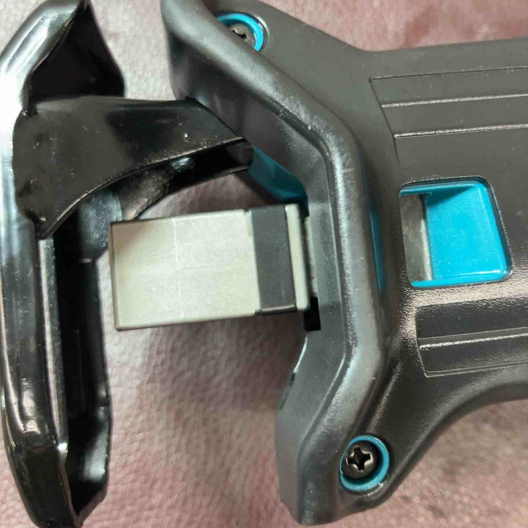 【中古品】 マキタ コードレスセーバーソー JR184DZK 充電式ノコギリ 【東大和店】