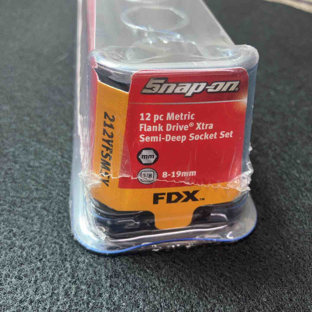 【未使用(店頭展示品)】★スナップオン(Snap-on) 3/8"セミディープソケットセット【FDX】 212YFSMSY【東大和店】