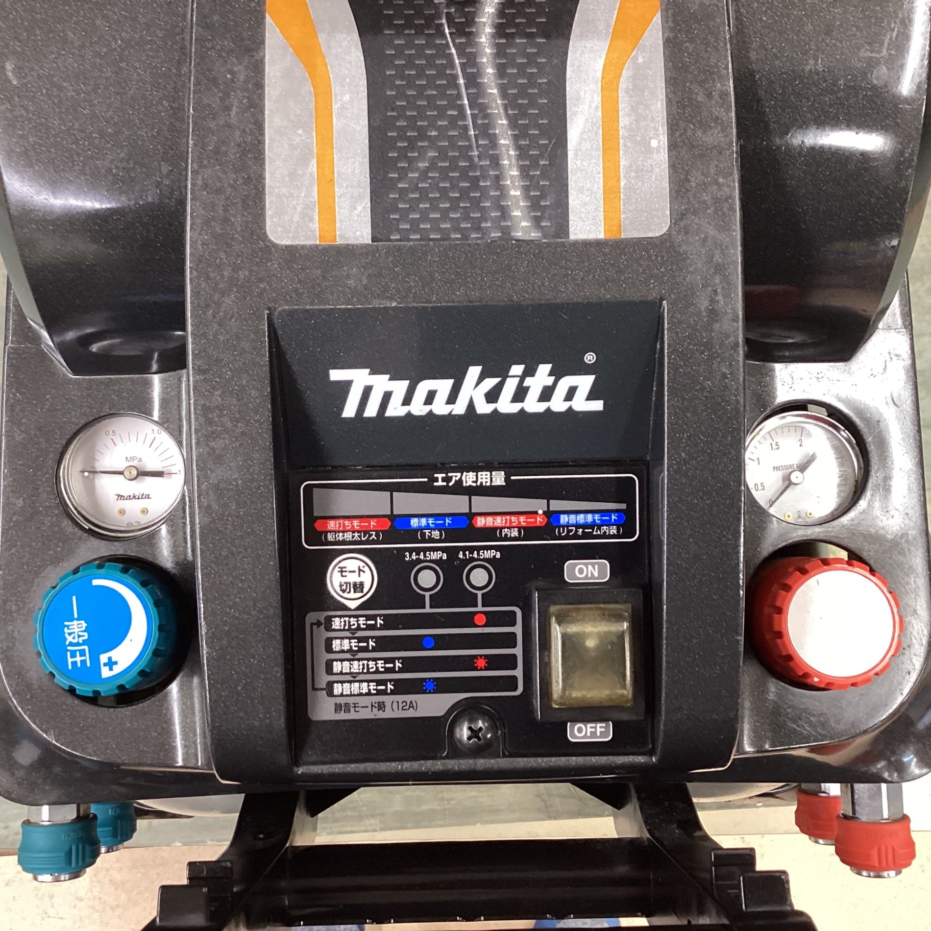 マキタ AC460XL 常高圧コンプレッサー【リライズ野田愛宕店】【店頭取引限定】【中古】管理番号：2400010103223 中古】 マキタ makita 常圧/高圧エアコンプレッサー AC460XLR 【桶川店