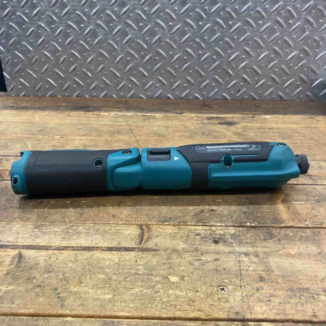 ★マキタ(makita) コードレスペンインパクトドライバー TD022DSHX【所沢店】