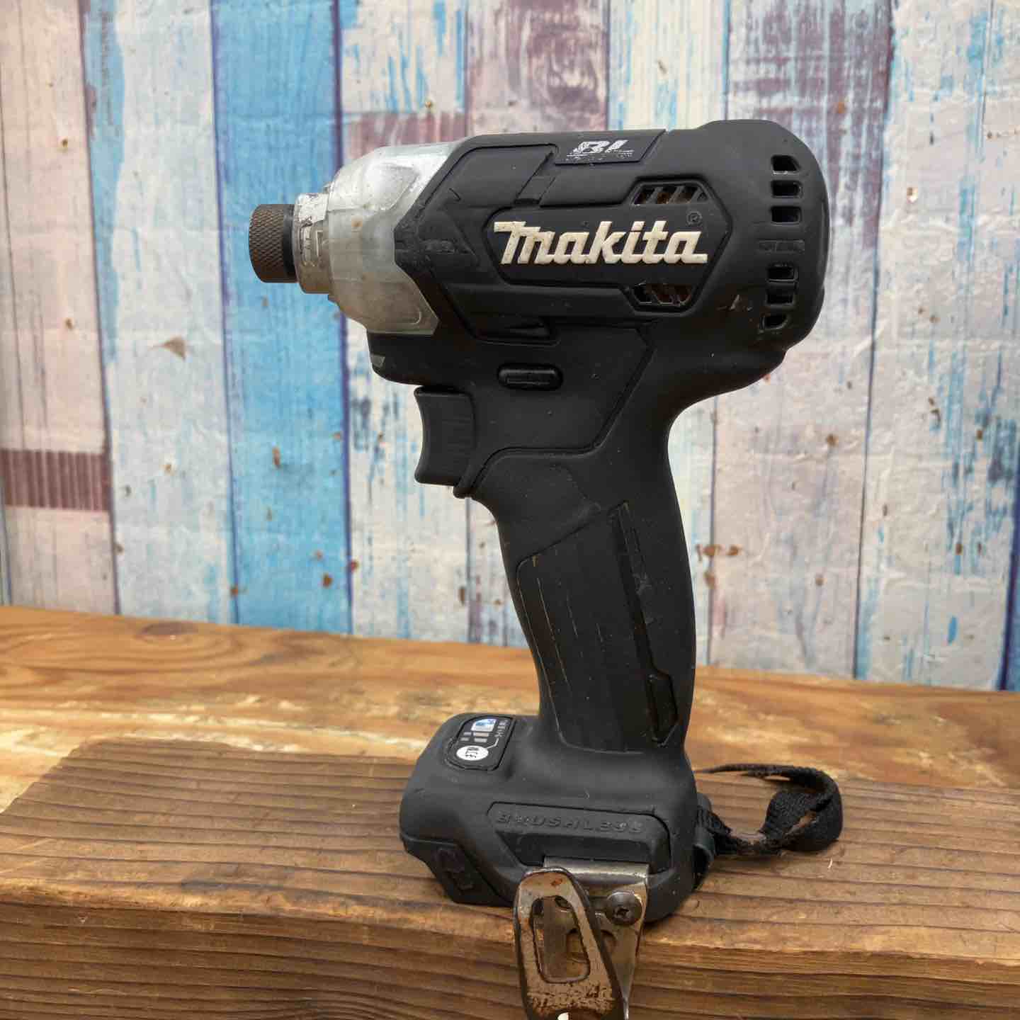 ☆マキタ(makita) コードレスインパクトドライバー TD111DSMX【柏店