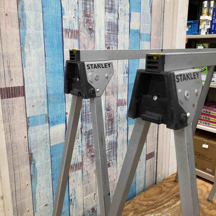 【中古品】スタンレー STANLEY ソーホース 折り畳み式 メタル 2脚１セット 作業台 車止め【柏店】