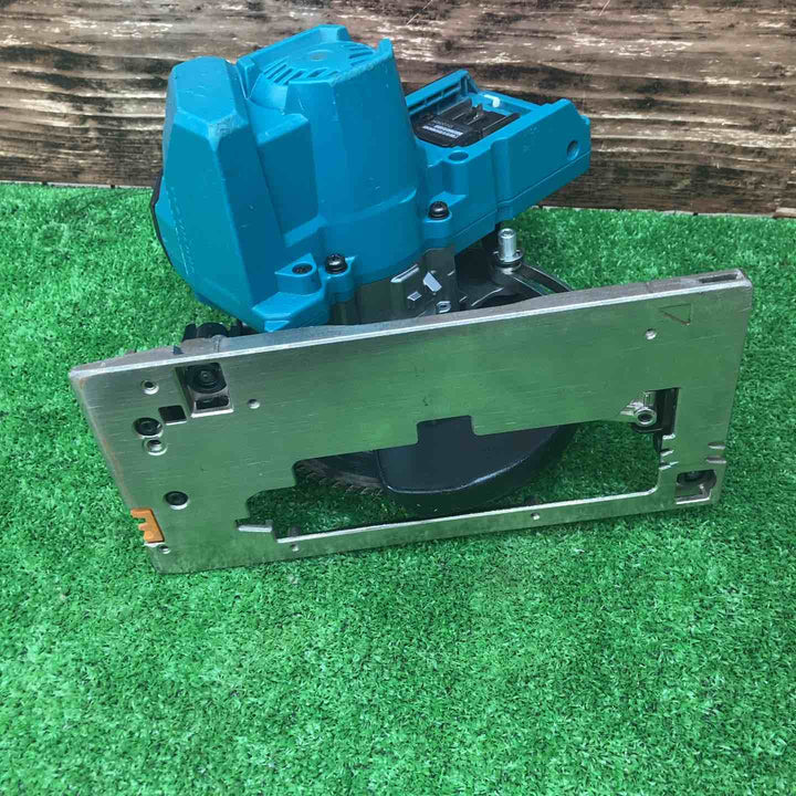 ★マキタ(makita) コードレス丸のこ HS001GZ【川越店】