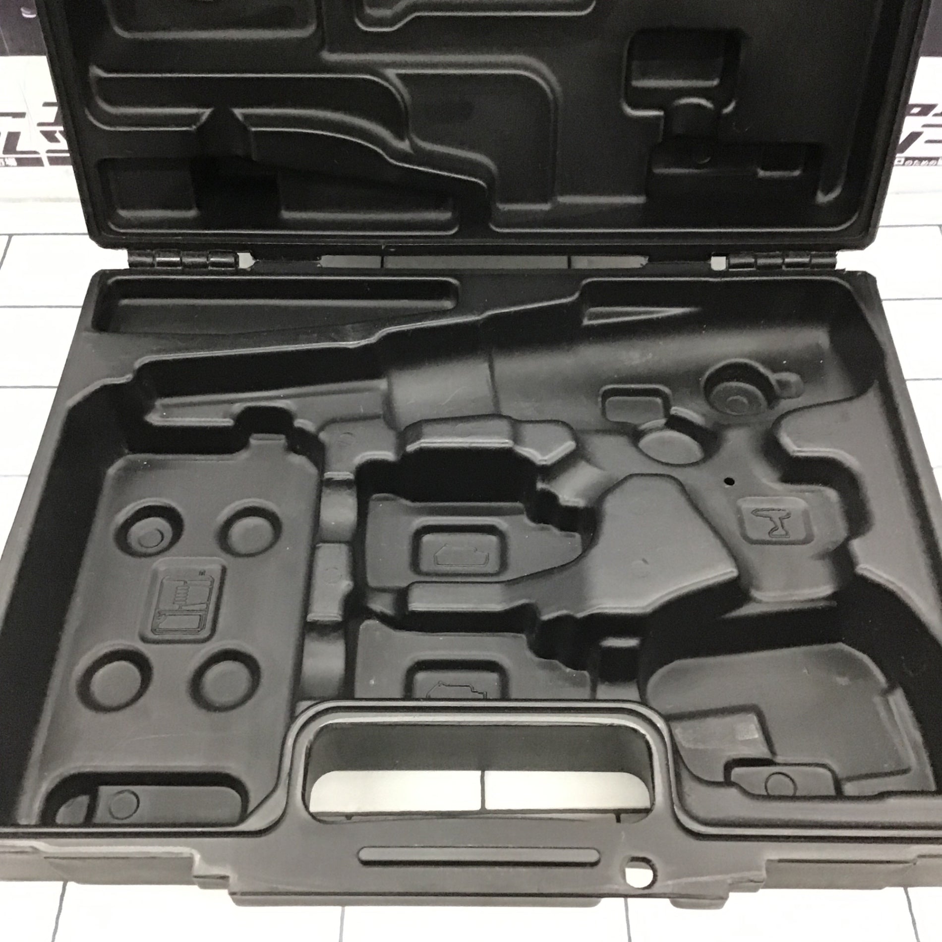 〇マキタ(makita) コードレスインパクトドライバ M697DSX【所沢店
