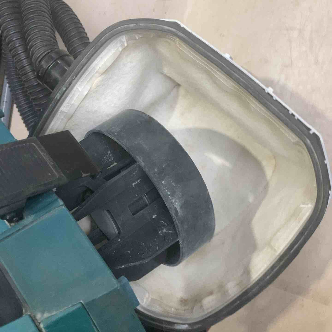 【店頭受取り限定】★マキタ(makita) 集じん機 乾湿両用 VC2500【町田店】