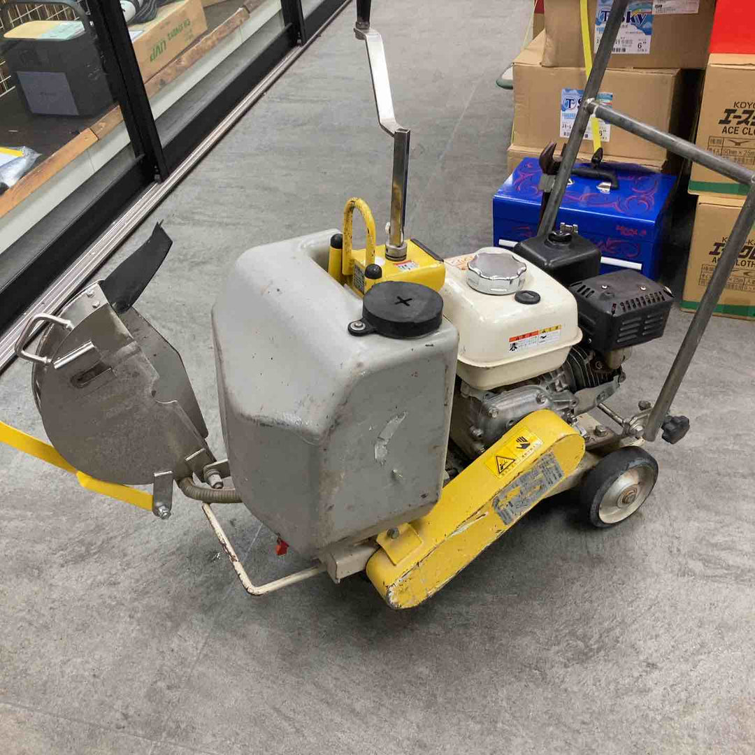 【店頭受取り限定】 EXEN エンジンコンクリートカッター モデル：ERC12CC 【川崎店】