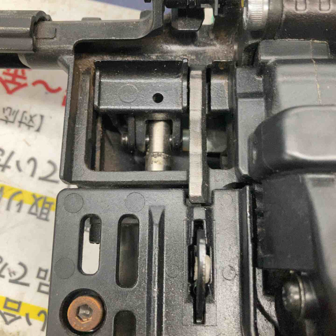 ★マックス(MAX) 高圧エアネジ打ち機 HV-R41G5-G　本体のみ　高圧仕様【戸田店】