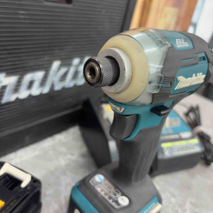 ★マキタ(makita) コードレスインパクトドライバー TD160DRGX【八潮店】
