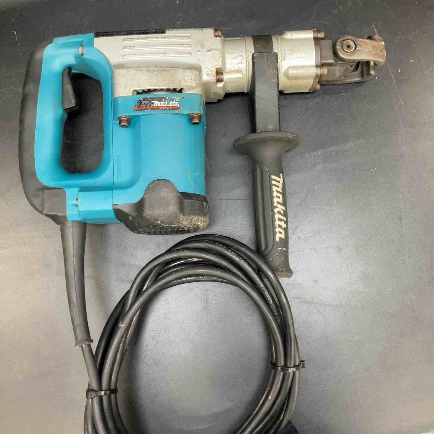 ☆マキタ(makita) 電動ハンマ HM0830【川越店】 – アクトツール