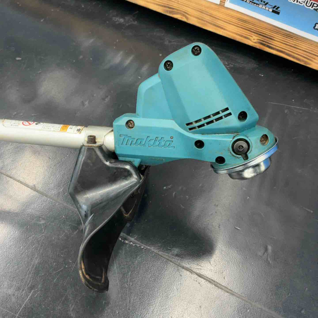 【中古品/店頭受取り限定】 マキタ(makita) コードレス草刈機 MUR190SDZ 【藤沢店】