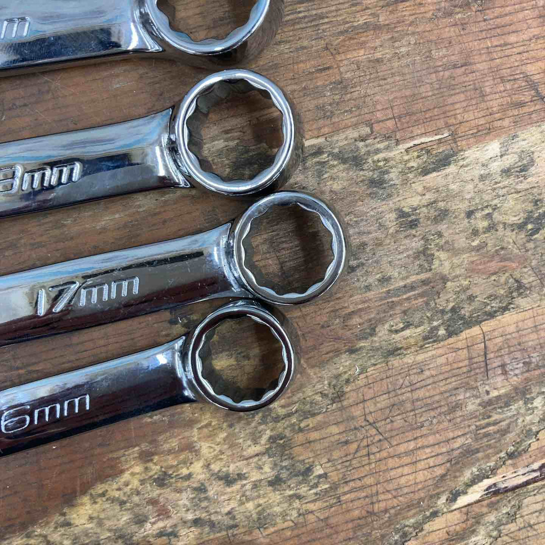 スナップオン(Snap-on) コンビネーションレンチセット 6点 OEXM220B/210/190/180/170/160【柏店】