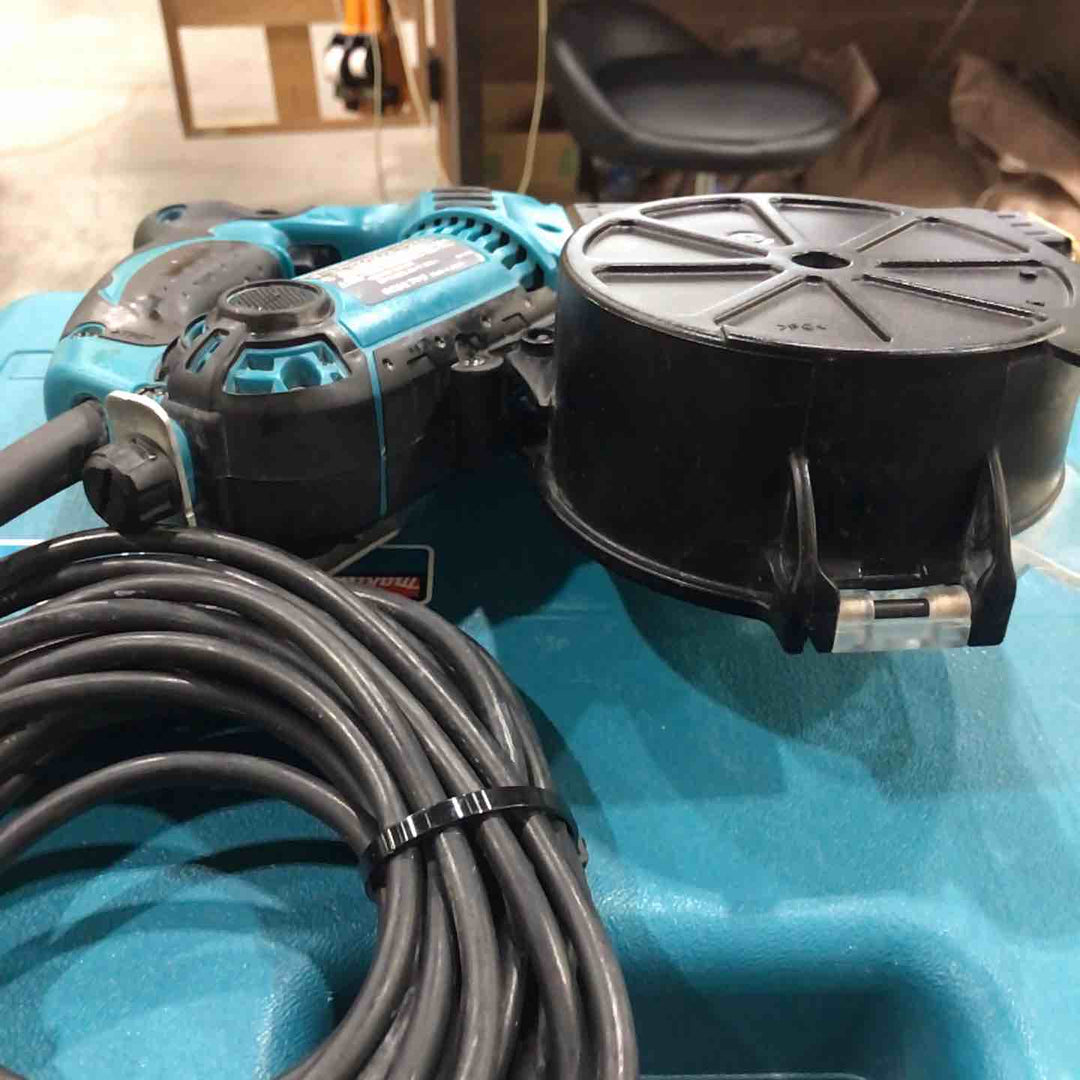 ☆マキタ(makita) オートパックスクリュードライバー 6841R【川口店】