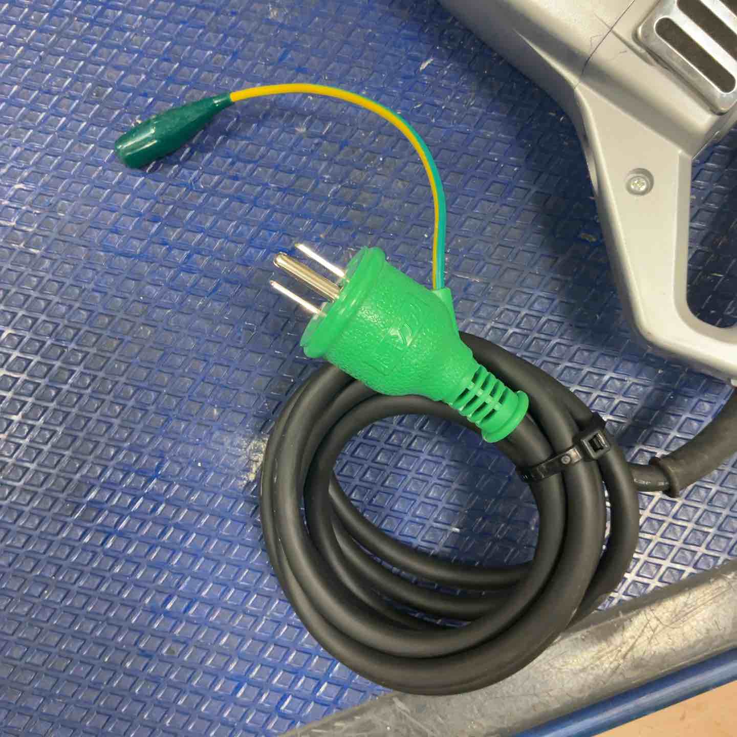 ☆日本電産(旧：東芝) かくはん機 SBM-150E1【草加店】 – アクトツール