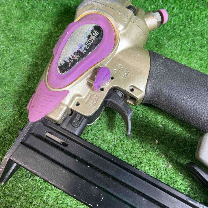 ハイコーキ(HIKOKI ※旧:日立工機) 常圧エアタッカ N2504M【藤沢店】
