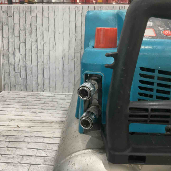 ★マキタ(makita) エアコンプレッサー AC462XGH【川口店】