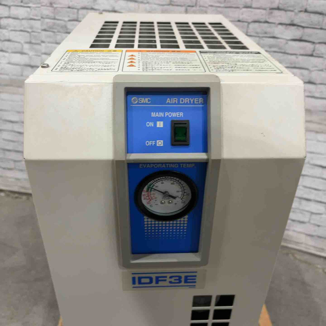 SMC 冷凍式エアードライヤー IDF3E-10-X126【川口店】
