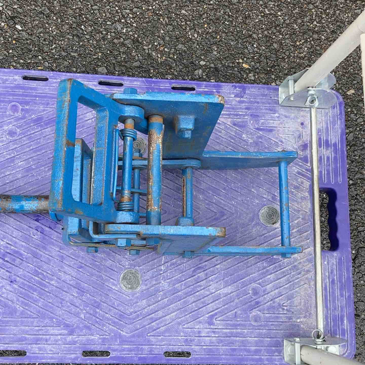 【店頭受取り限定】メーカー不明 1/2ton 壁起こしジャッキ 2x4 ウォールジャッキ【所沢店】