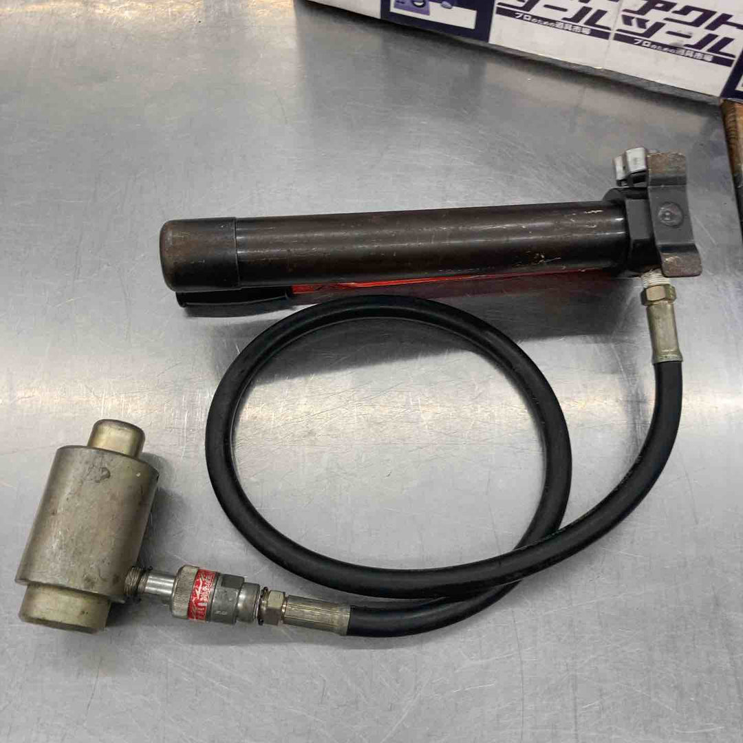 ◇泉精器(IZUMI) 分離型油圧式パンチャ SH-10-1(ポンプHP-180N付)【所沢店】