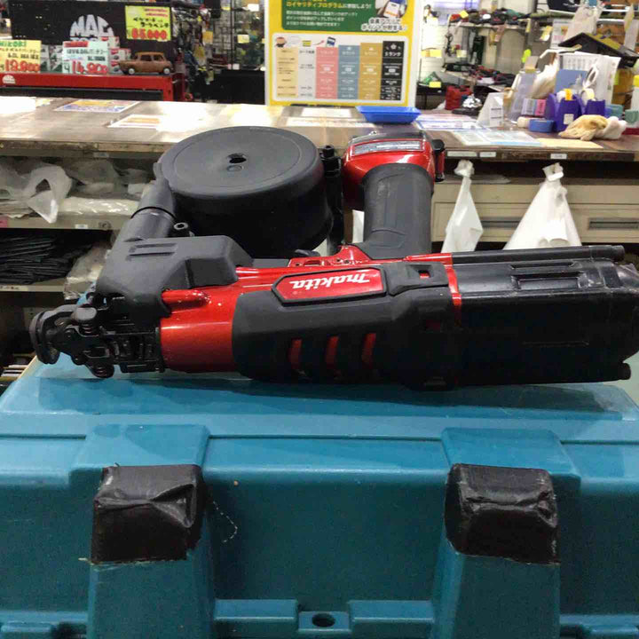 ★マキタ(makita) 高圧エアネジ打ち機 AR411HR【川口店】