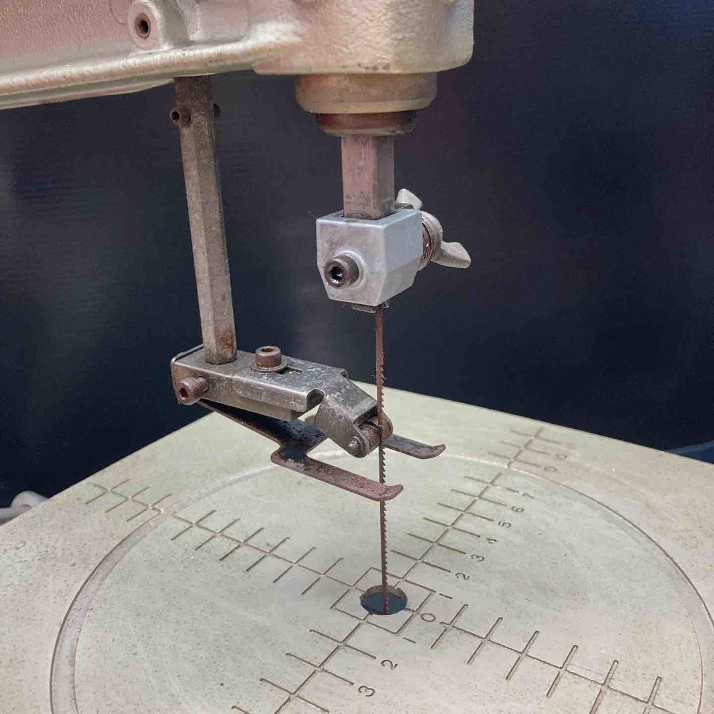 ◇リョービ(RYOBI) 糸ノコ盤 TFE-550DX【川越店】 – アクトツール