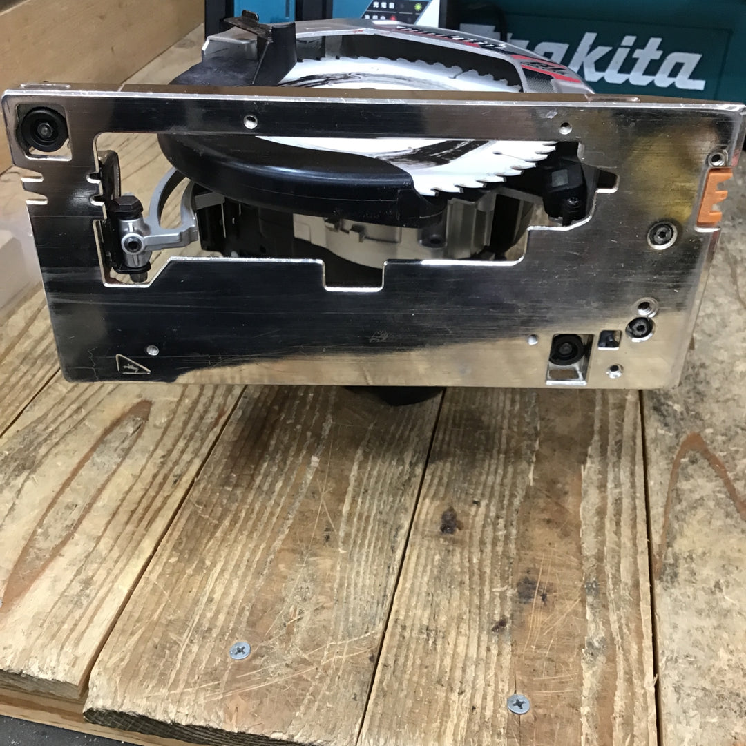 ★マキタ(makita) コードレス丸のこ HS631DRGXB【所沢店】