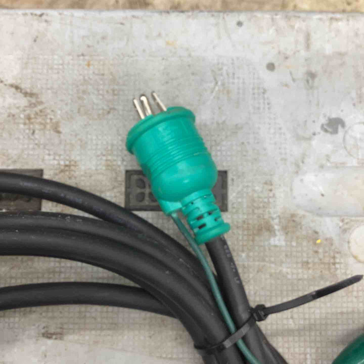 ★マキタ(makita) 小型集じん機 乾式 450(P)【越谷店】