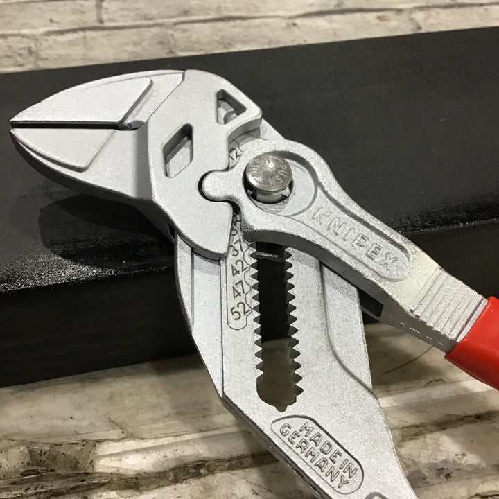 クニペックス(KNIPEX) プッシュボタン式ウォーターポンププライヤー 8603-250 【川口店】