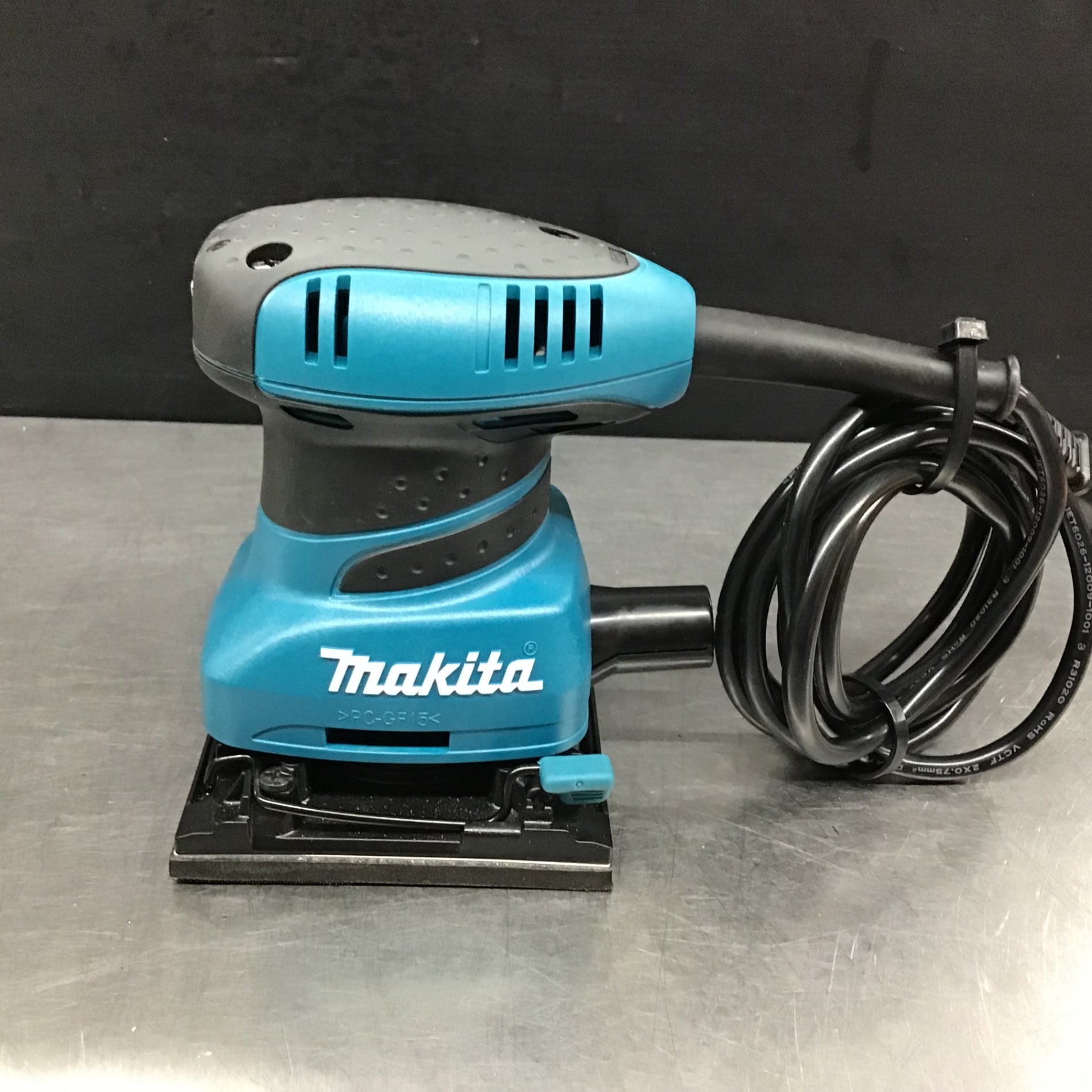 makita マキタ BO4555 ミニサンダ 中古品 【ハンズクラフト宜野湾店】 マキタ（makita） 防じんミニサンダー BO4565 コーナーサンダー : e