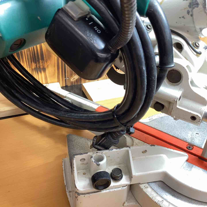 ハイコーキ(HIKOKI ※旧:日立工機)  卓上スライド丸ノコ C7FSH 木材 切断 高精度 幅広 【越谷店】