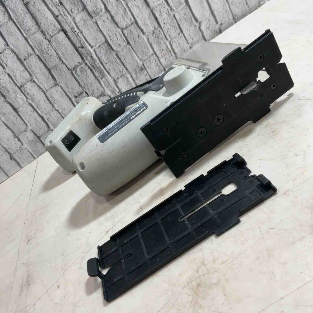 ◇パナソニック(Panasonic) コードレス角穴カッター EZ4543LS2S-B 14.4V 動作確認済み【川口店】